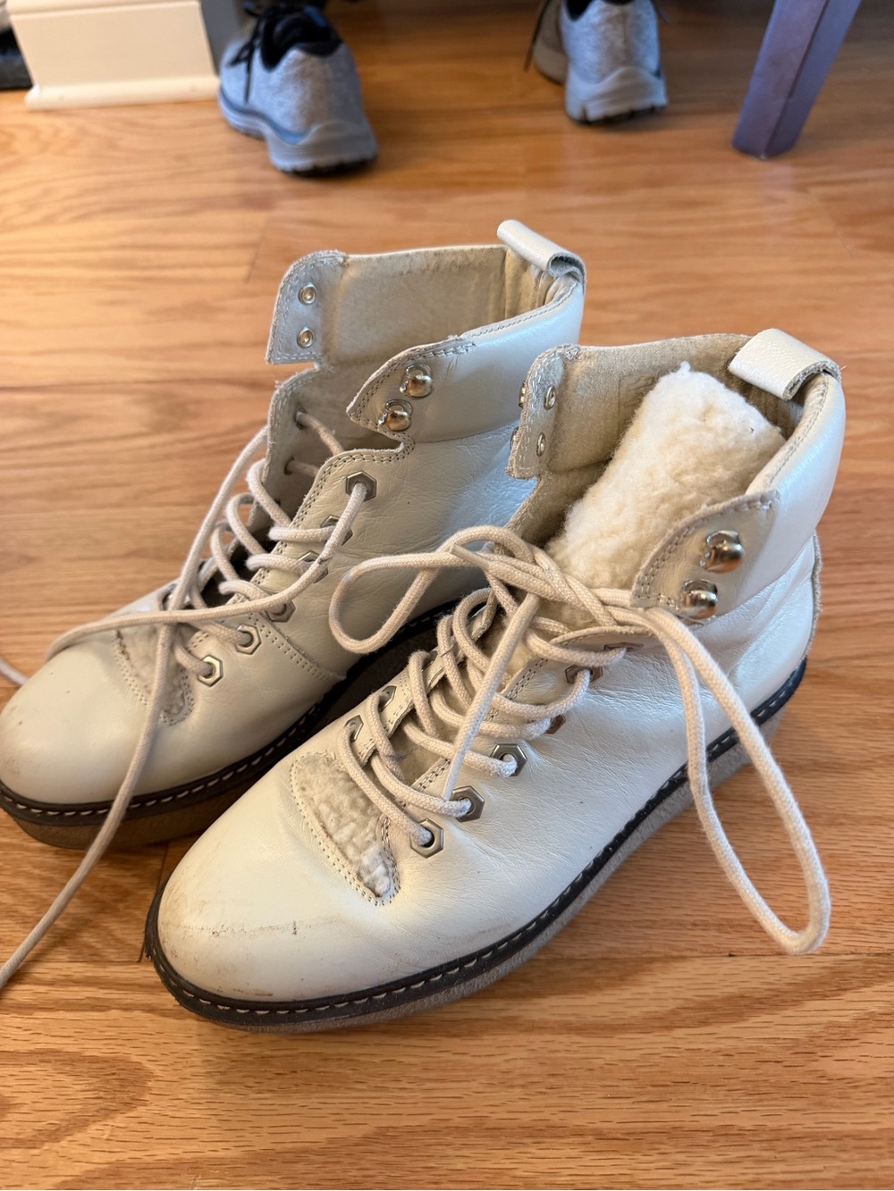 Anthropologie Cream Leather Lace-Up Shearling Ankle Boots
